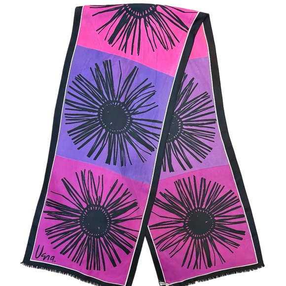 Vera Neumann Vintage Italian Acetate Scarf 🇮🇹 – Pink & Purple Floral Burst - Picture 4 of 9
